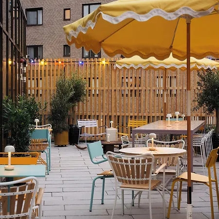 Ruby Tessa By Ihg Hotel Rotterdam