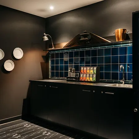 Hotel Ruby Tessa By Ihg Rotterdam